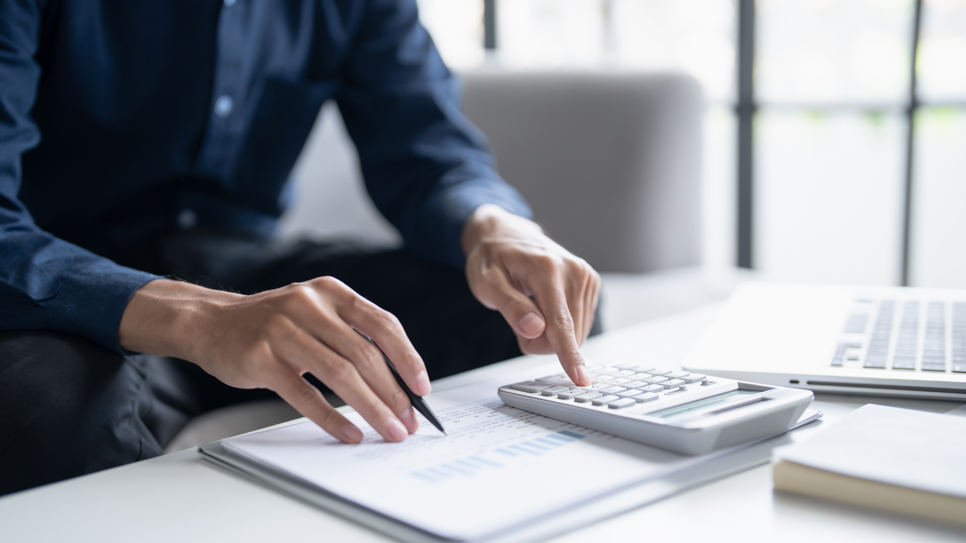 How Much Should I Pay for a Good Accountant?